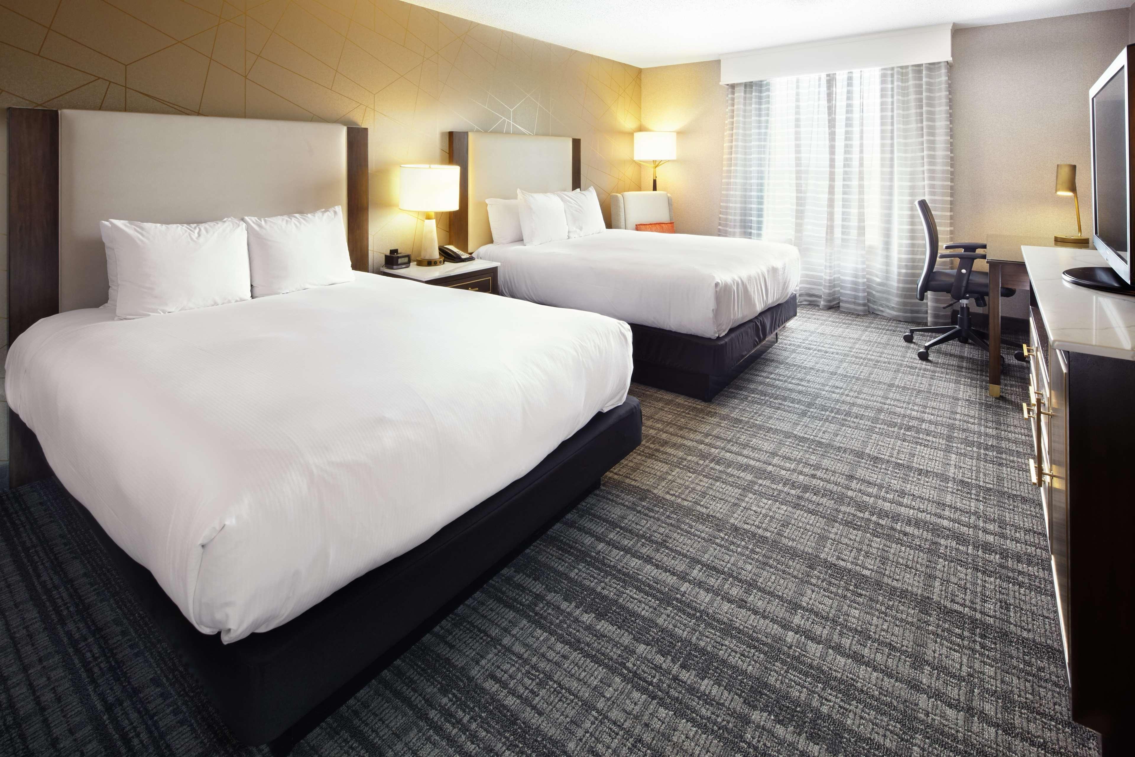 Doubletree By Hilton Dallas Near The Galleria Eksteriør billede