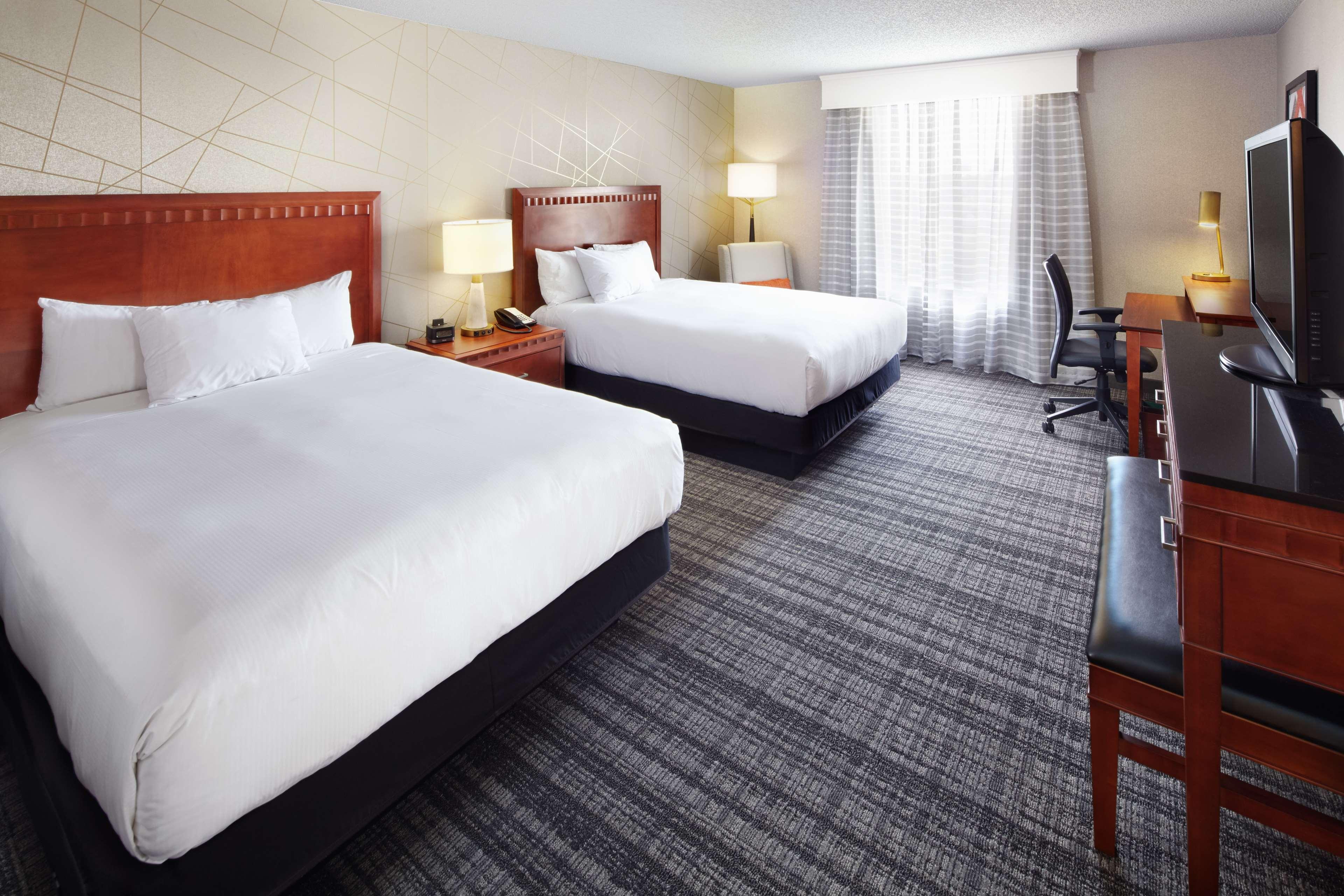 Doubletree By Hilton Dallas Near The Galleria Eksteriør billede