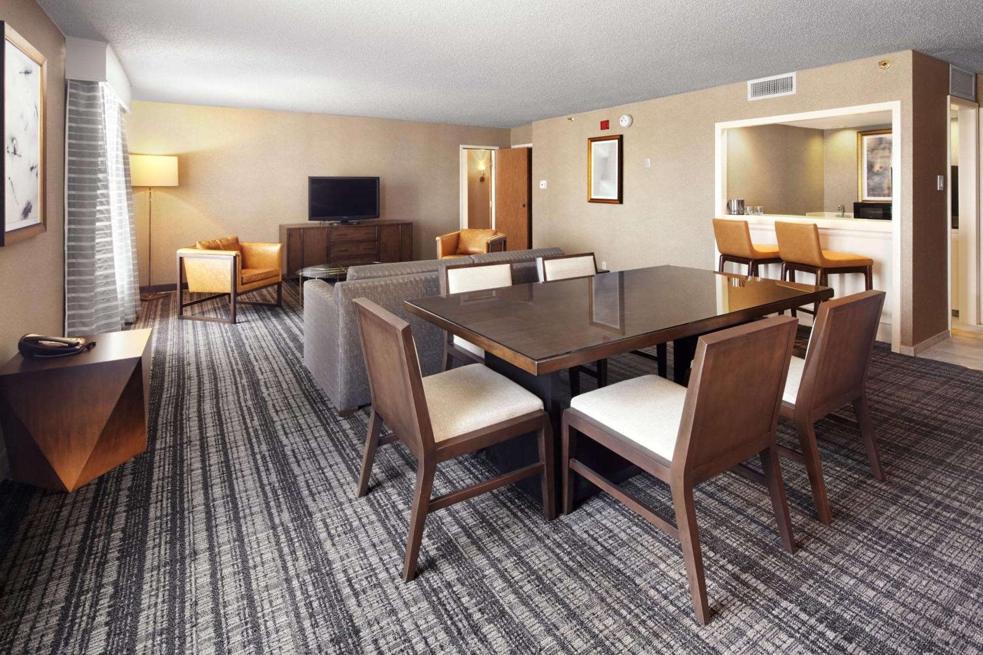 Doubletree By Hilton Dallas Near The Galleria Eksteriør billede